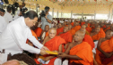 Tổng thống Sri Lanka tôn vinh Phật giáo