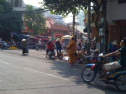 Đồng Nai: Sư giả nhan nhản đường phố Biên Hòa