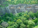 Ấn độ: Ngôi Già lam cổ tự Ajanta nghìn năm tuyệt tác trong hang động