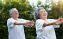“Bảo dưỡng” sức khỏe tuổi trung niên: Giữ tốt 2 chỗ, hạn chế 3 điều