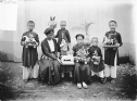 Cháu-chắt-chút-chít và các tên gọi thứ bậc truyền thống trong gia đình người Việt xưa và nay