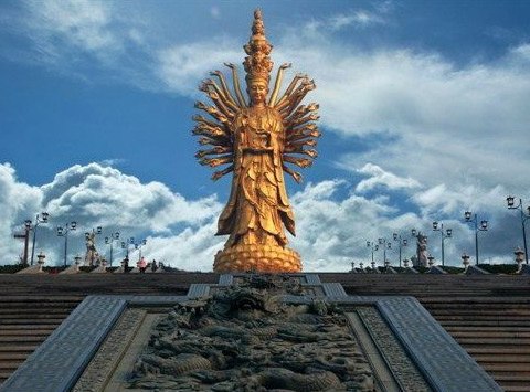 Bức tượng Quan Âm nghìn mắt nghìn tay, tỉnh Hồ Nam. Trung quốc