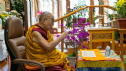 Phật tử Nga nghe Đức Dalai Lama thuyết pháp trực tuyến