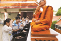 Thái Lan: Cấm bán rượu nhân lễ hội Phật giáo