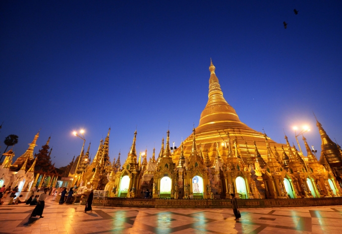 Chùa Shwedagon, Yangon, Myanmar.  Chùa Vàng Shwedagon, Yangon, Myanmar. (Ảnh: Brian See)