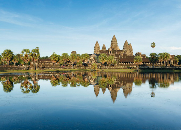 Angkor Wat, Siem Reap, Campuchia.jpg