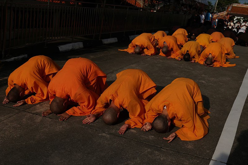 Chùm ảnh: Thế giới đón mừng Đại lễ Vesak 2025 linh thiêng-6