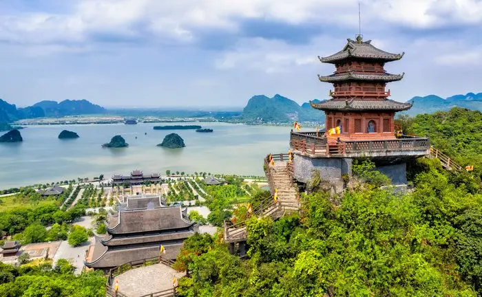 Tam Chúc - Ba Sao, nơi hội tụ tinh hoa văn hóa tín ngưỡng và Phật giáo
