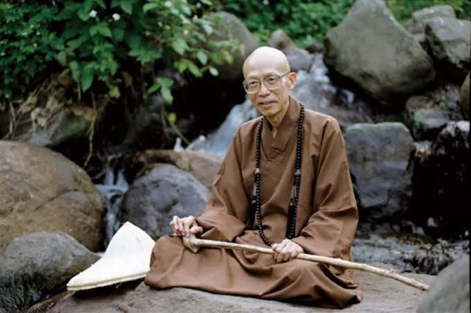 Từ tiểu ngã đến vô ngã