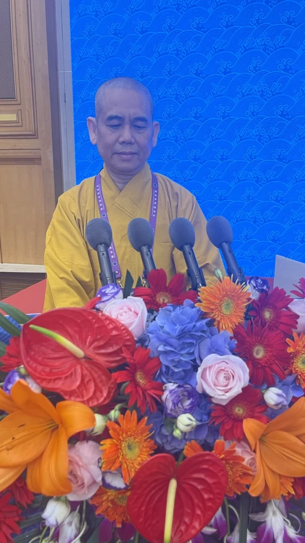 Bài tham luận "Giáo Dục Hoằng Pháp" tại Hội nghị Bàn tròn Phật giáo Nam Hải lần thứ X-5