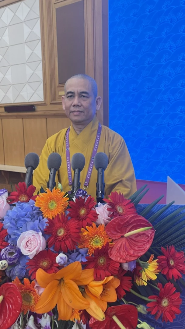 Bài tham luận "Giáo Dục Hoằng Pháp" tại Hội nghị Bàn tròn Phật giáo Nam Hải lần thứ X-6