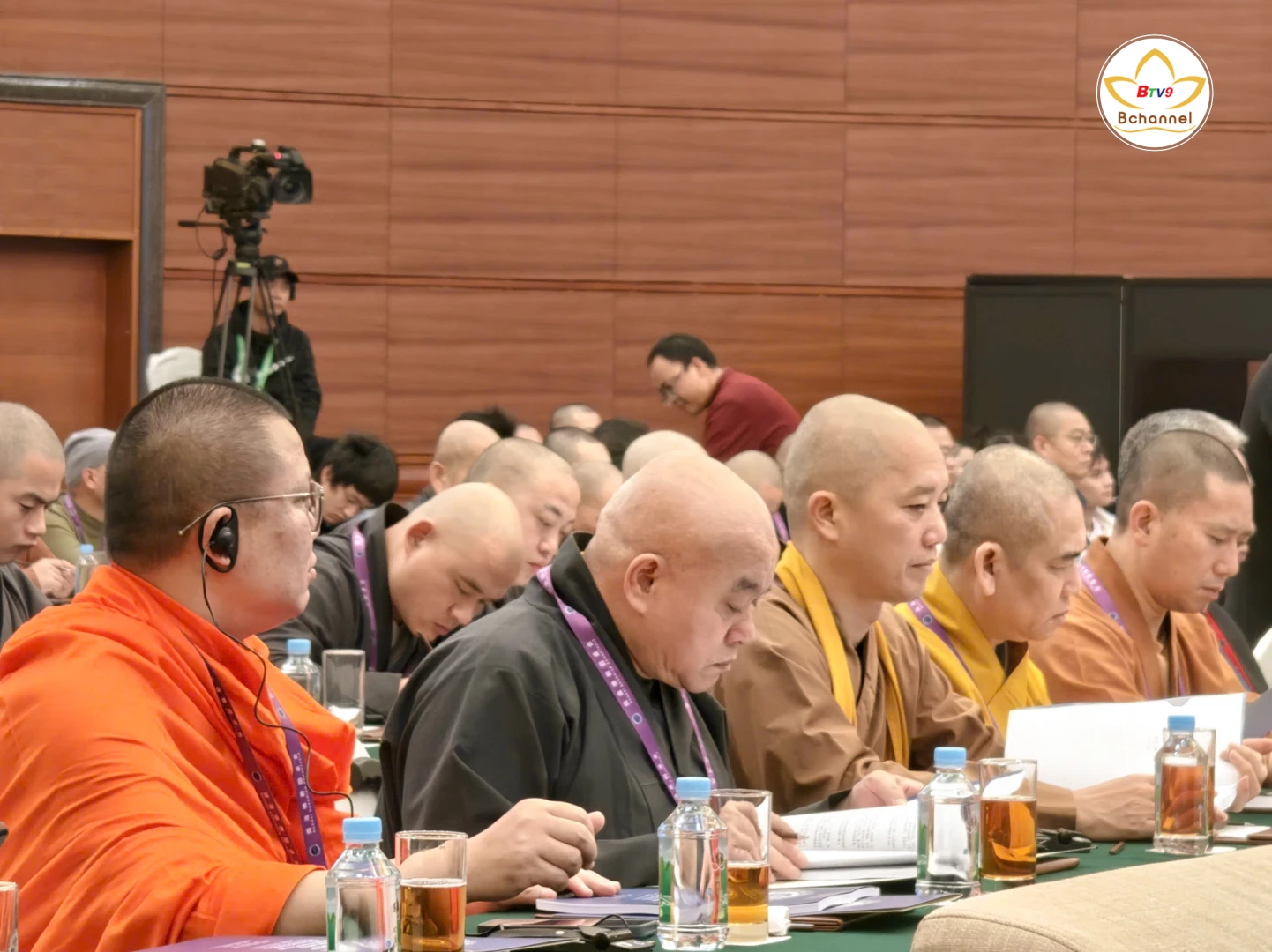 Bài tham luận "Giáo Dục Hoằng Pháp" tại Hội nghị Bàn tròn Phật giáo Nam Hải lần thứ X-25