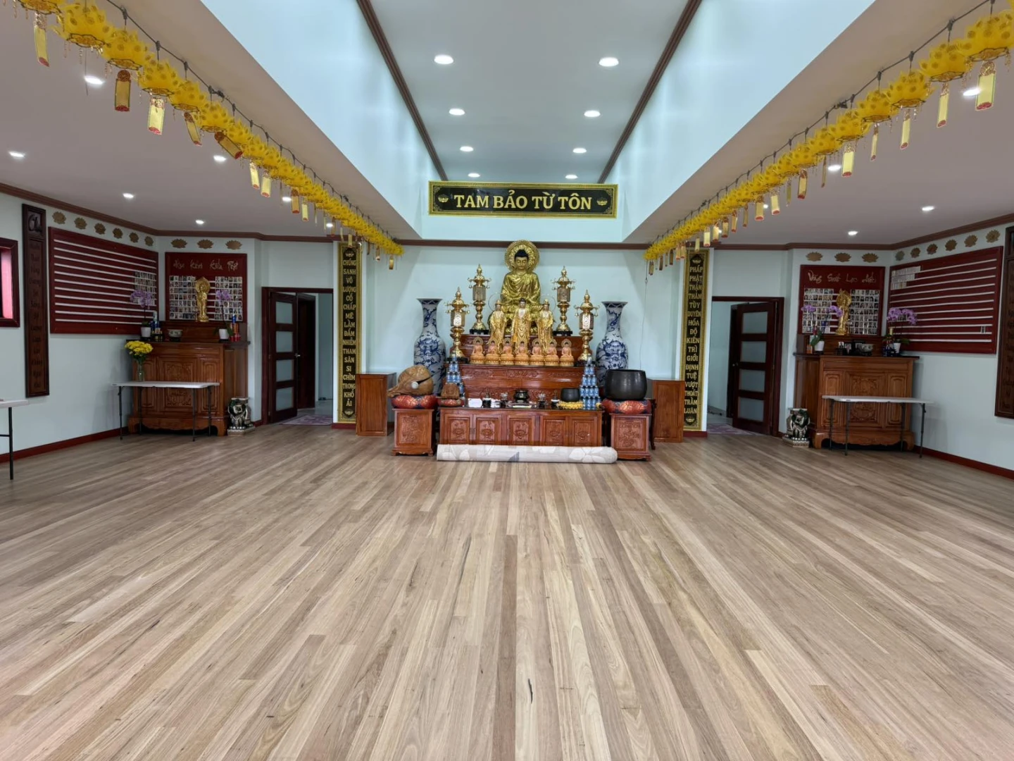 LONG QUANG GIỮA TRỜI NAM BÁN CẦU-1