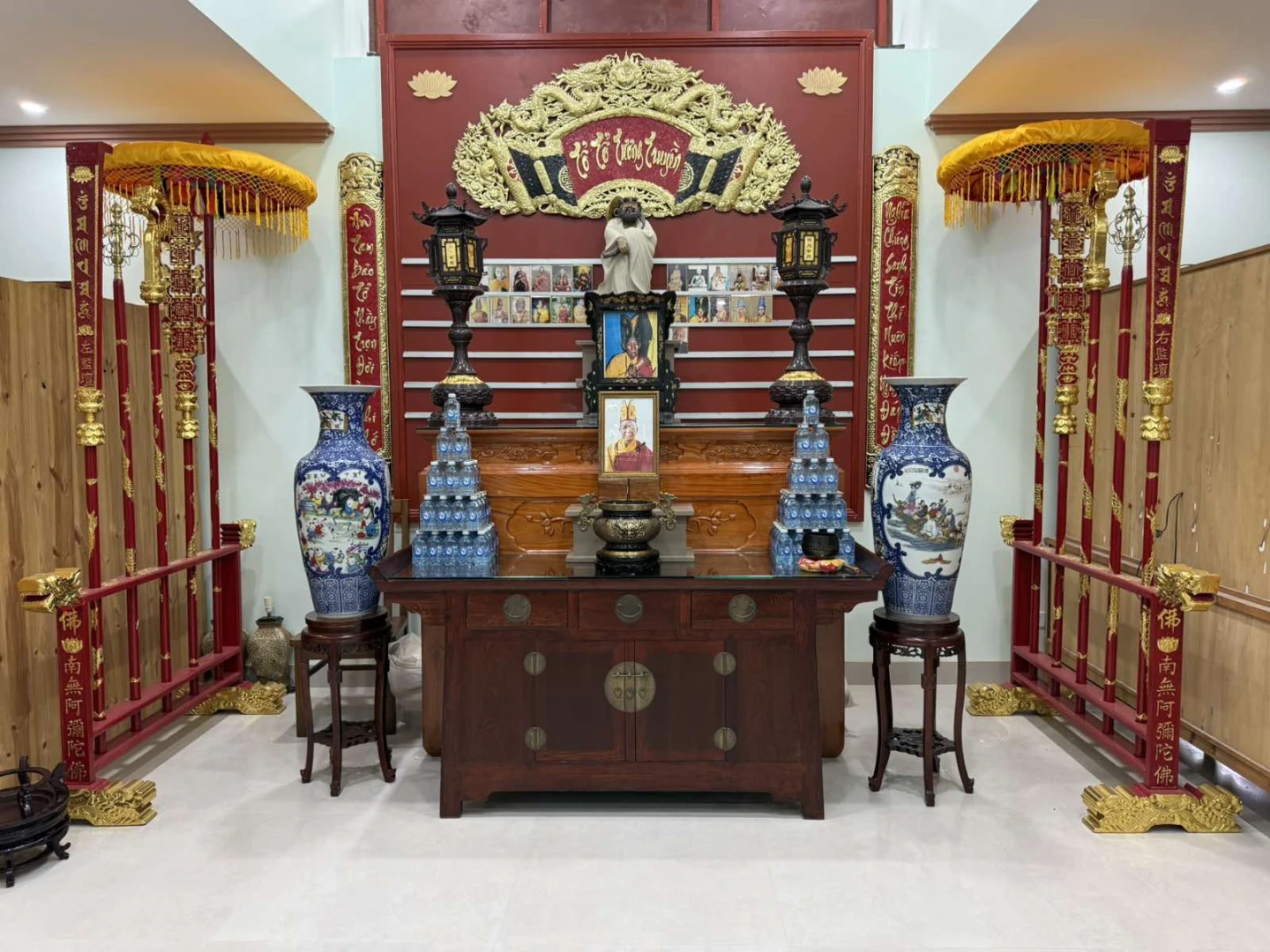 LONG QUANG GIỮA TRỜI NAM BÁN CẦU-2