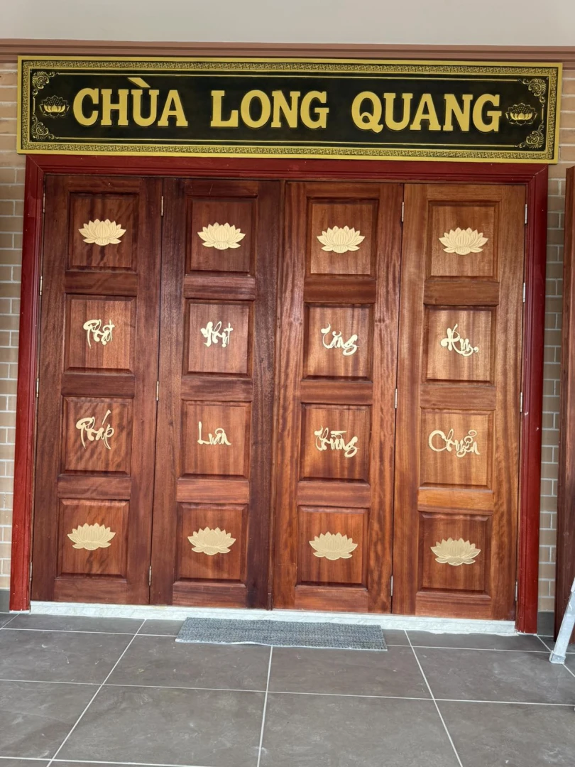 LONG QUANG GIỮA TRỜI NAM BÁN CẦU-7