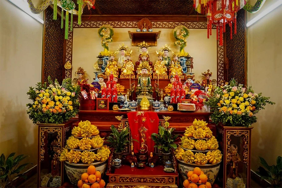 CÁCH NHẬN BIẾT BAN THỜ TỨ PHỦ CÔNG ĐỒNG