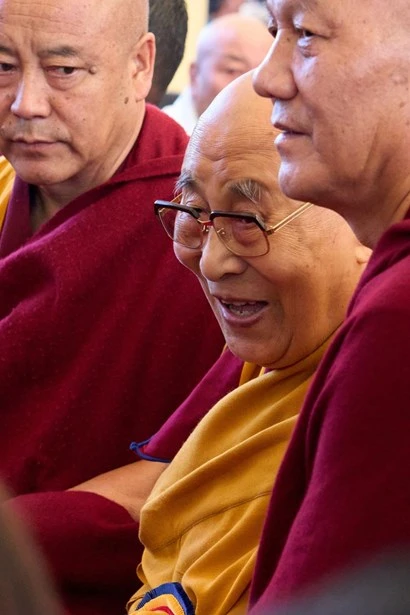 Trung Quốc lên tiếng phản đối giải Grammy của Đức Đạt-lai Lạt-ma