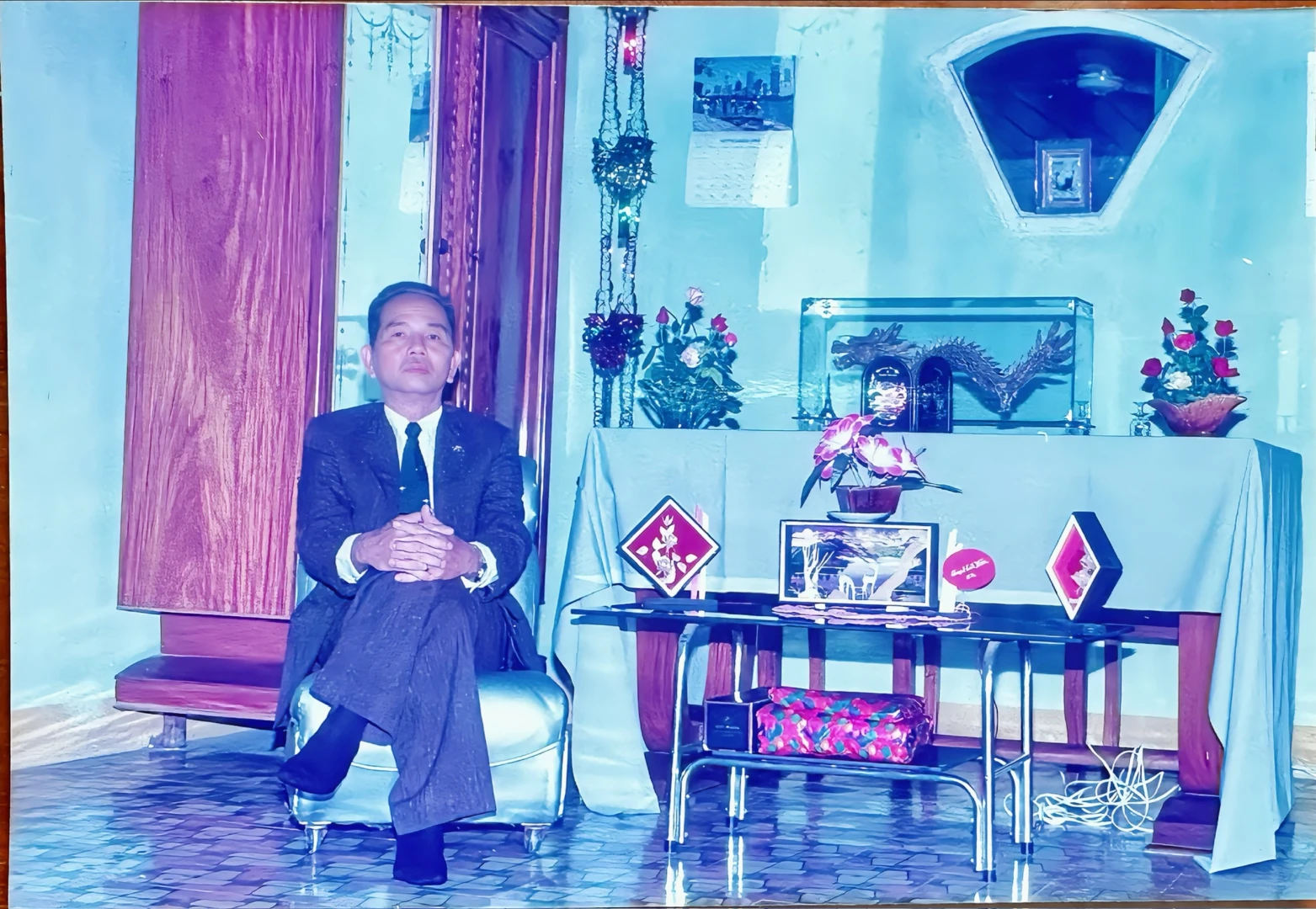 BA MƯƠI NĂM - CHA VẪN Ở TRONG TIM CON