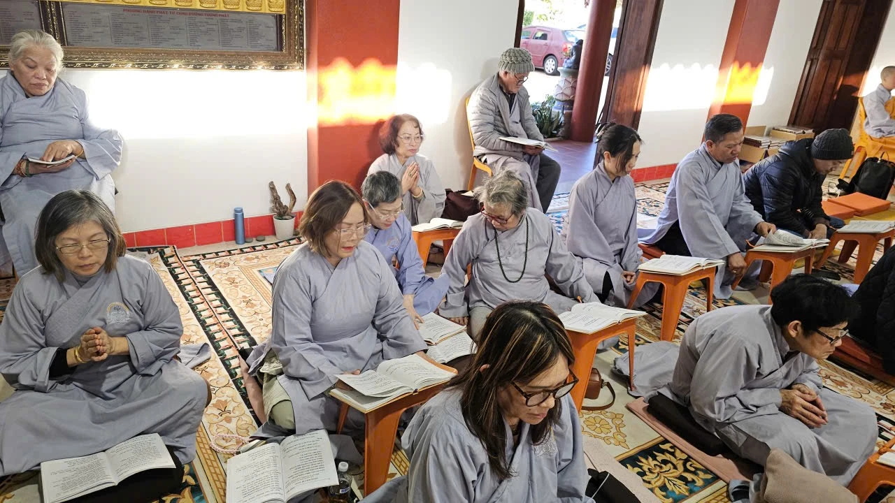 Bố Tát tụng giới – Giải chế - Hình ngày 22.6.2026-45