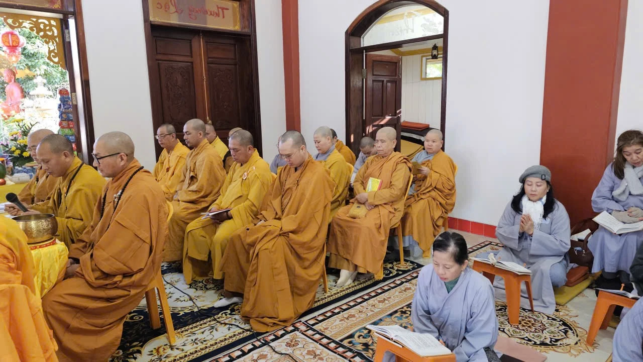 Bố Tát tụng giới – Giải chế - Hình ngày 22.6.2026-49