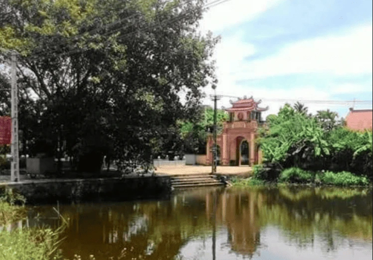 LÒNG TRẦN