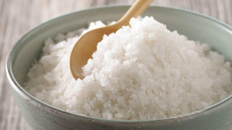 10 lợi ích sức khỏe khi giảm ăn muối