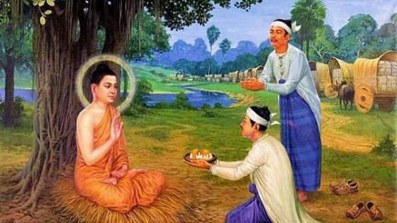 Cúng dường cơm trước tượng Phật