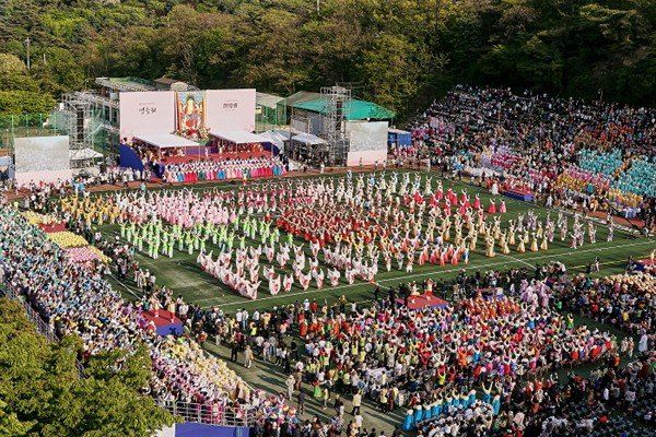 Hàn Quốc: Lễ hội Nhiên đăng mừng Vesak PL 2563 - DL 2019