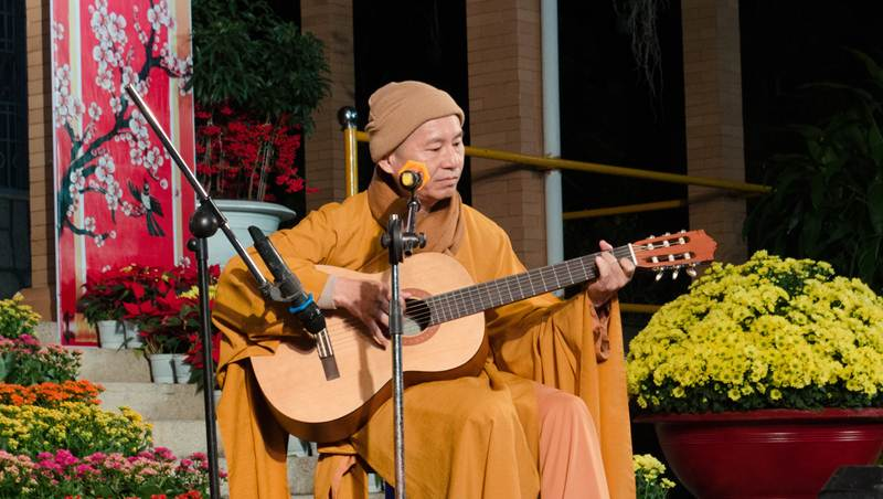 ẢO GIÁC - HOANG TƯỞNG - ĐIÊN (2)