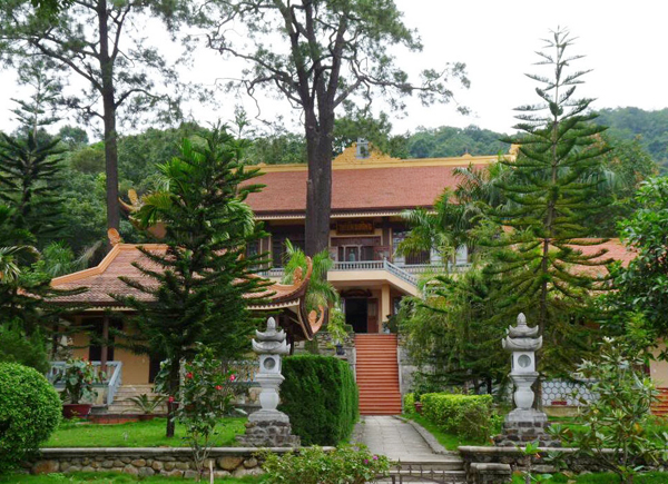Thiền viện Trúc Lâm Yên Tử (Quảng Ninh)