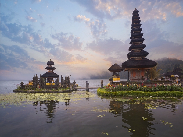 Chùa Pura Ulun Danu Bratan – đảo Bali, Indonesia