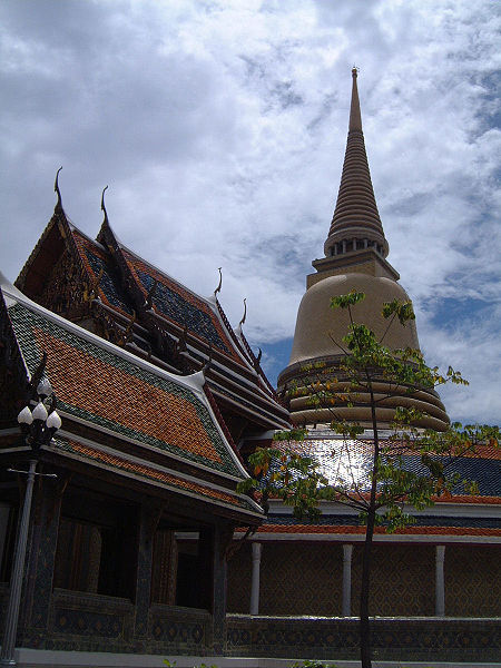 Chùa WAT RAJBOPIT