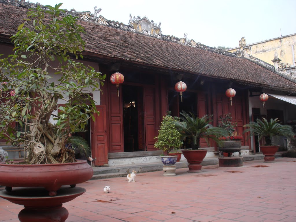 Một góc Đền Nghè - Thờ Nữ Tướng Lê Chân (Thời Hai Bà Trưng)