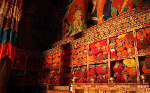tu viện Sakya