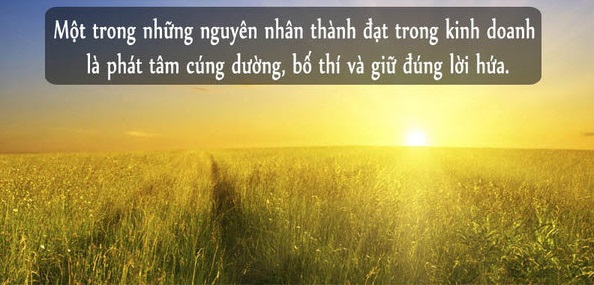 Theo Phật giáo, thành công hay thất bại trong kinh doanh không liên hệ gì đến việc thờ hay không thờ Thần Tài. Bất kỳ ai, ở đâu, lúc nào đầu tư vào một lĩnh vực kinh doanh mà không nắm vững và không tuân thủ quy luật nhân quả của thị trường thì khó có thể tồn tại, huống hồ là thành công.