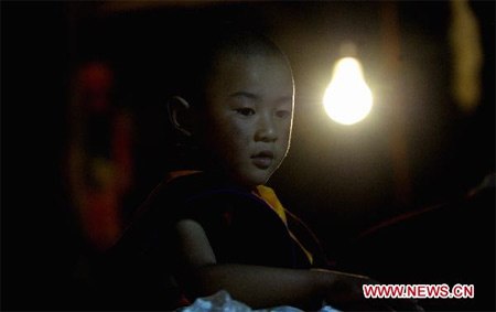  Phật sống ngày được tấn phong.