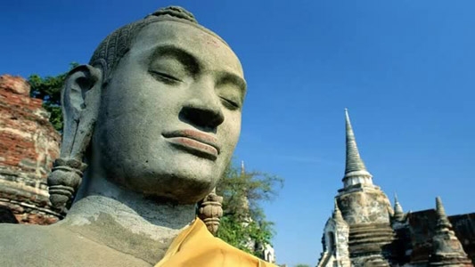 Tất cả các loại đau khổ trên đời đều bắt nguồn từ lòng ái dục và tham thủ; tất cả các tham muốn ích kỷ đều bắt nguồn từ si mê, vô minh.