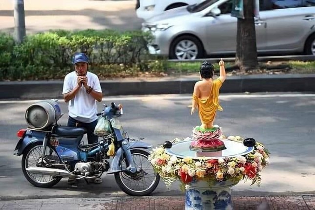 Cảm xúc mùa Phật đản: Tháng Tư về… ảnh 1